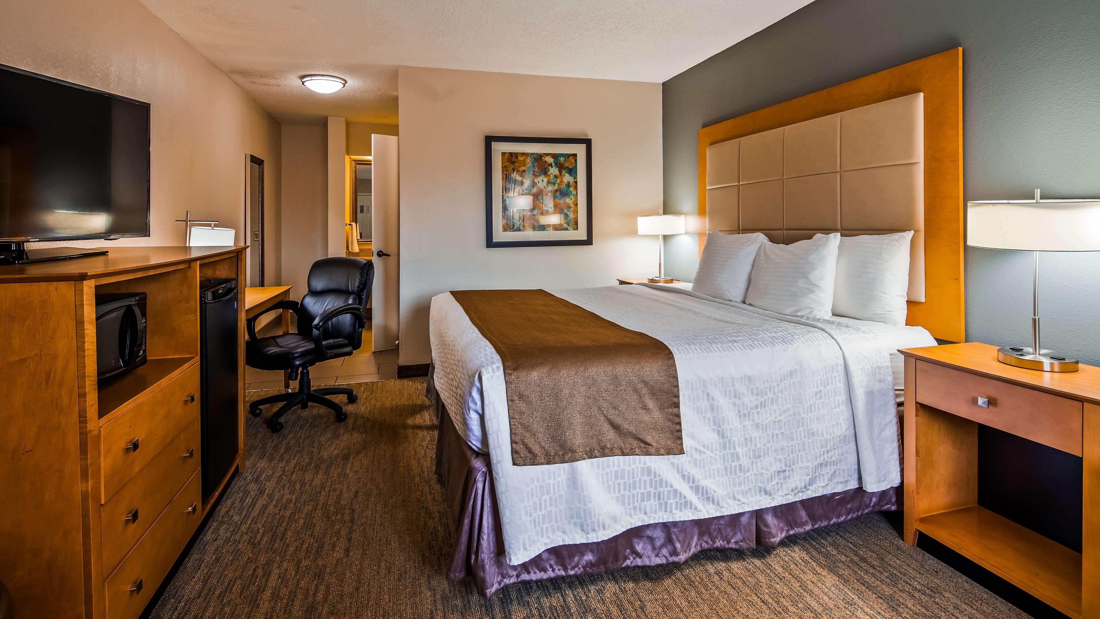 Best Western Airport Inn Pearl Bagian luar foto