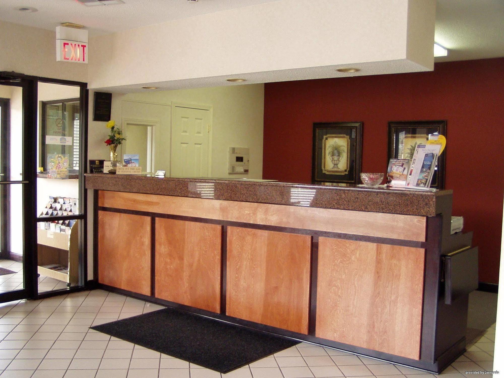 Best Western Airport Inn Pearl Bagian luar foto