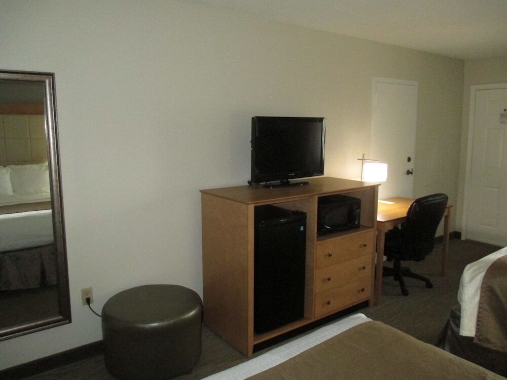 Best Western Airport Inn Pearl Bagian luar foto